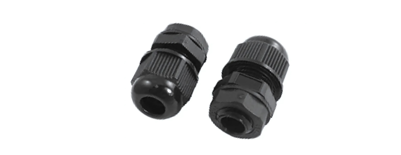 1/2 INCH PLASTIC CABLE GLANDS NPT THREAD