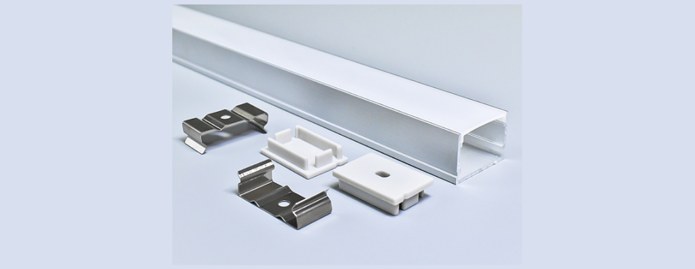 SURFACE 1-1/8″ ALUMINUM CHANNEL